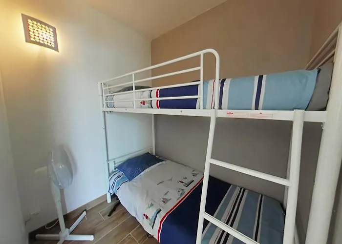 Apartment Vos Les Pieds Dans Le Sable. *